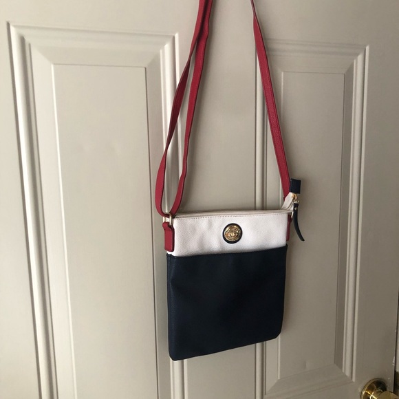 TOMMY HILFIGER CROSSBODY - Picture 2 of 10